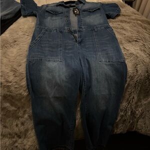 Chic Blue Denim Romper